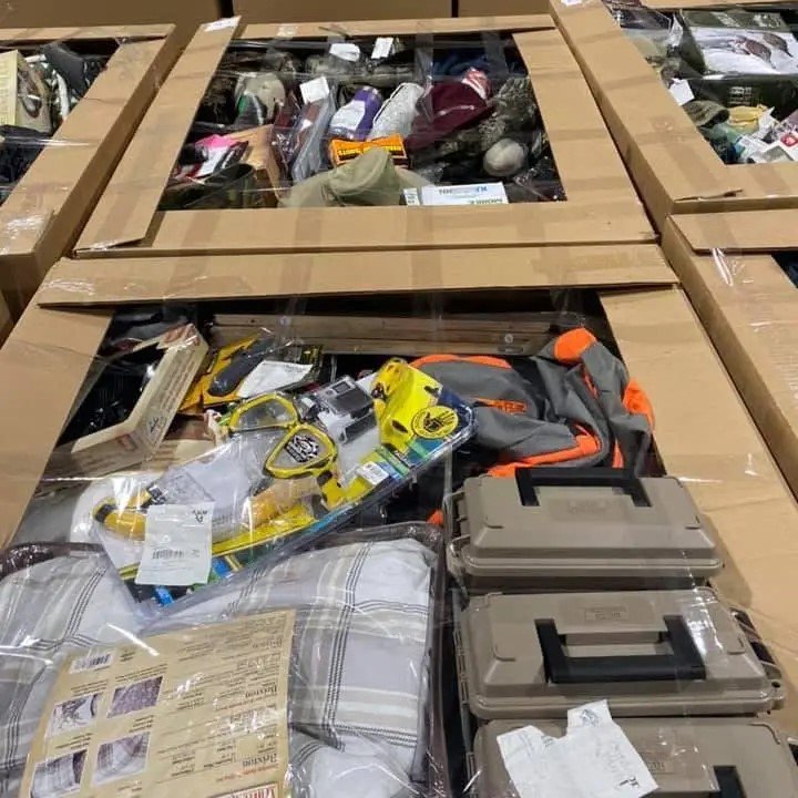 p1-6-1 Hunting & Fishing Gear Liquidation Pallet — mixed condition