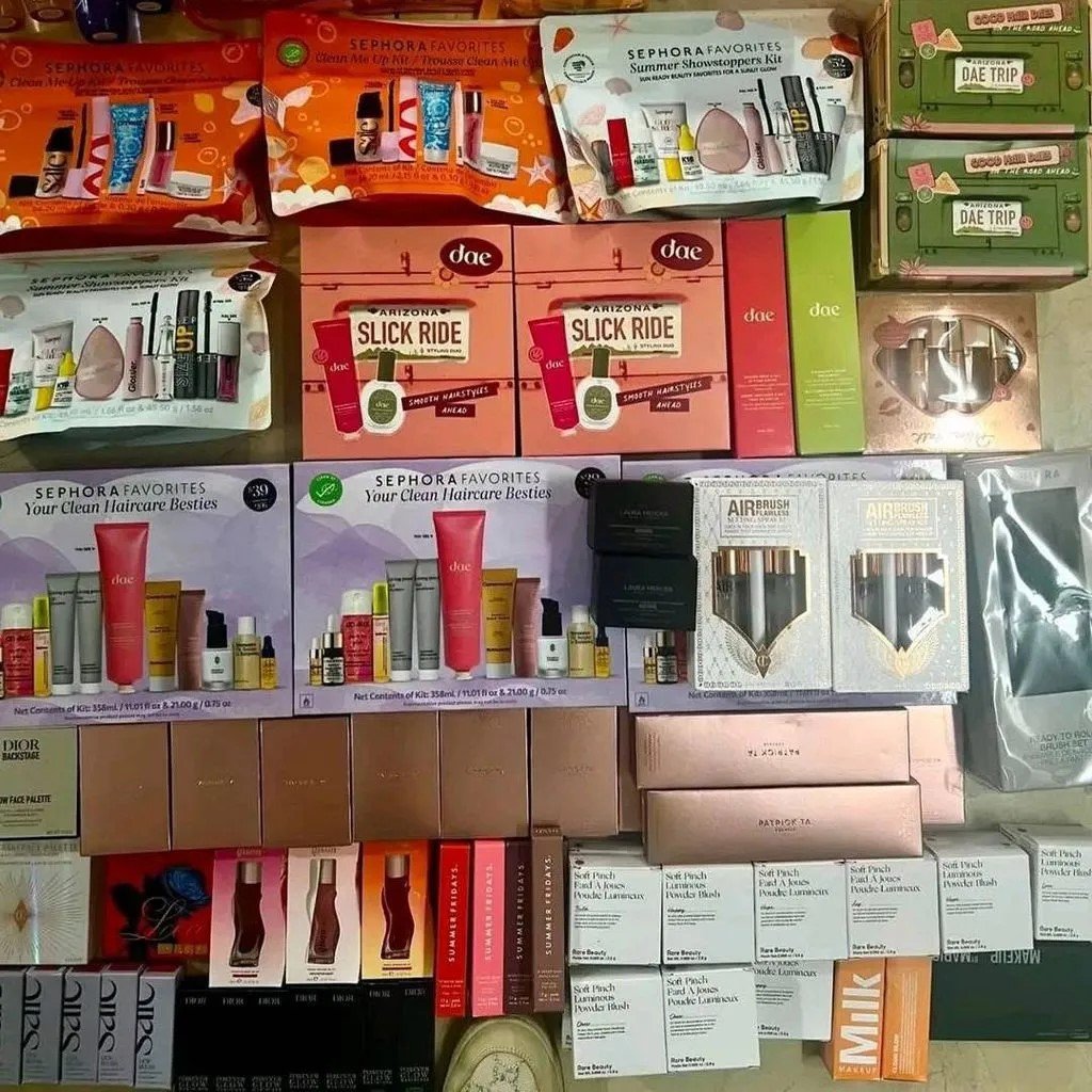 p1-9-1 Wholesale Makeup & Beauty Liquidation Pallet — mixed condition