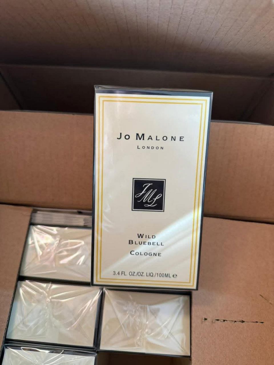 pa4 Fragrance Liquidation Liquidation Pallet — liquidation pallet photo 4