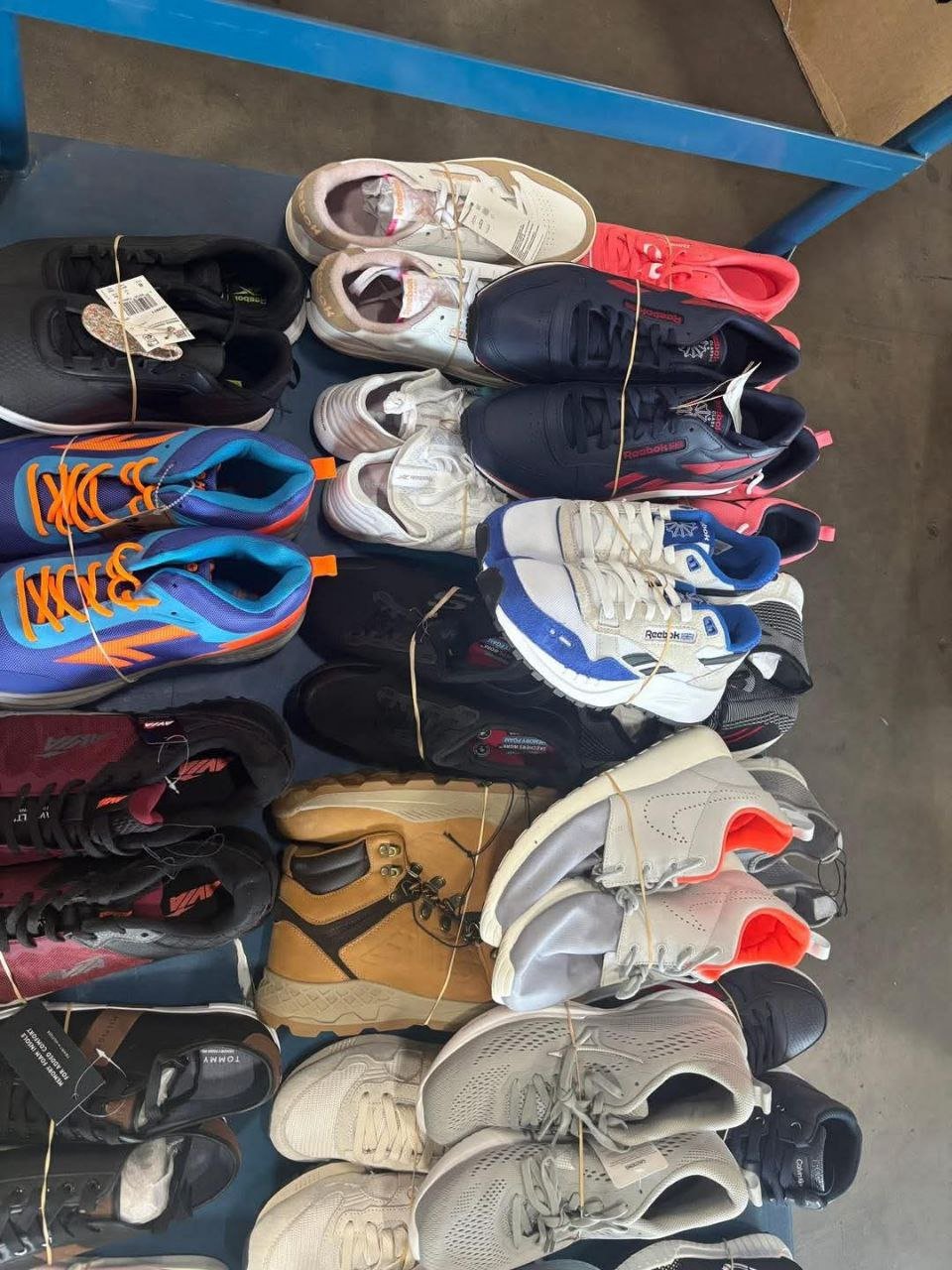 sho2 Name Brand Shoe Liquidation Pallet — liquidation pallet photo 2