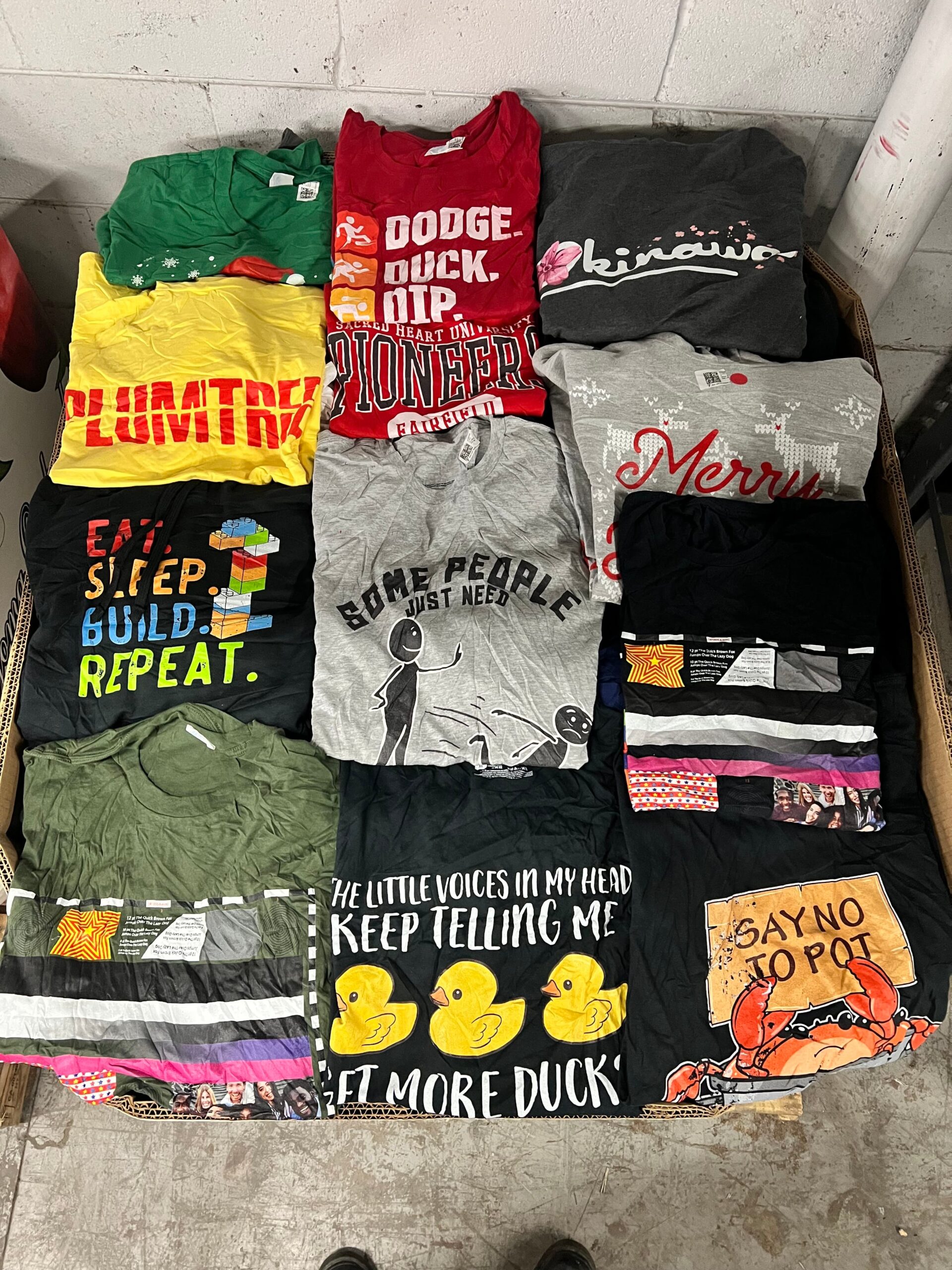 summer-clothing-5-400pcs-liquidation-wholesale-pallet-summer-clothing-5-400pcs-liquidation-wholesale-pallet-liquidationdeals-ca-1237090009 Summer Clothing – 400pcs Liquidation Pallet — liquidation pallet photo 2