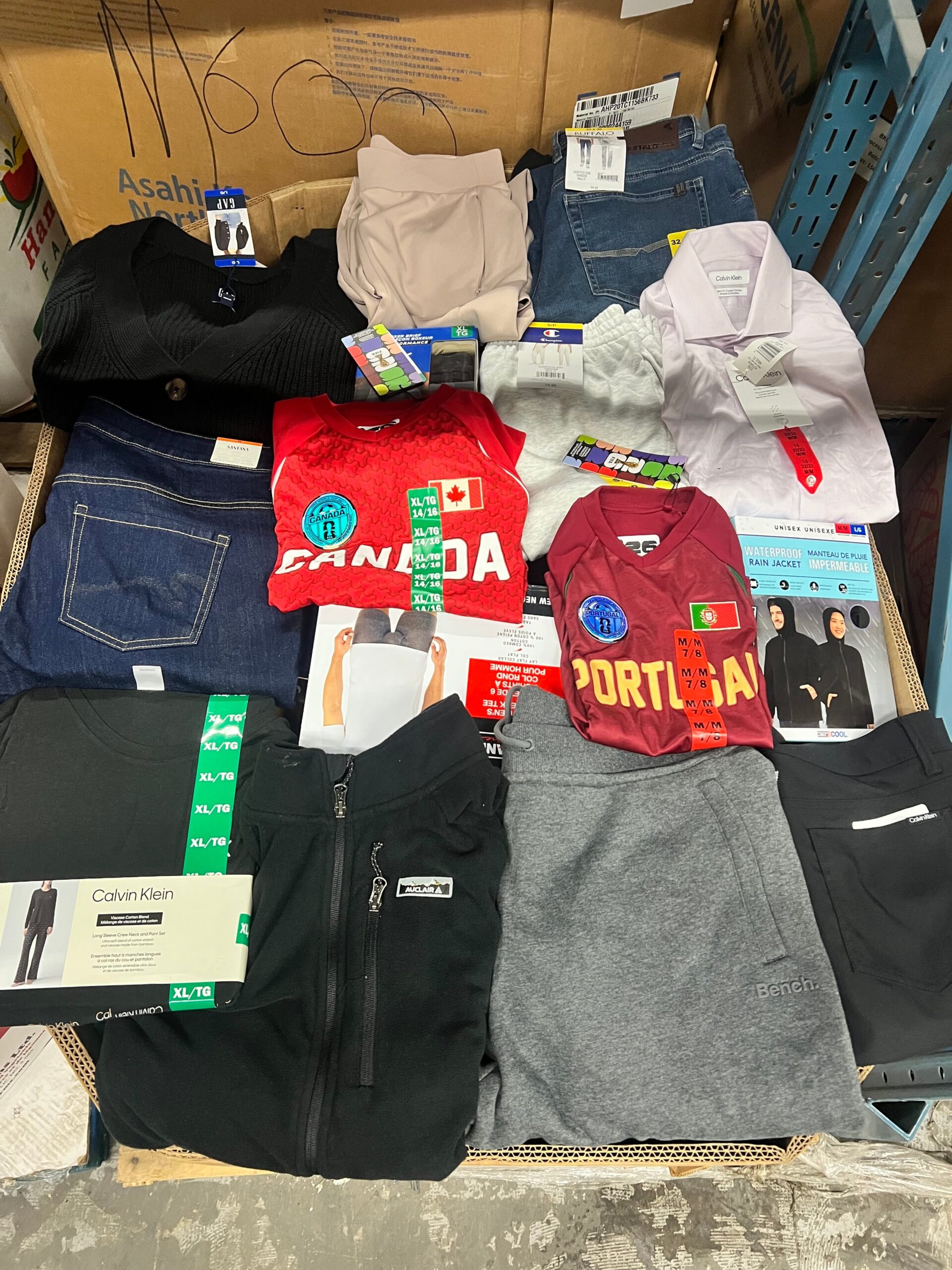 truckload-of-brand-name-clothing-48-pallets-truckload-of-brand-name-clothing-48-pallets-liquidationdeals-ca-1246081300 of Brand Name Clothing – 48 Liquidation Truckload — liquidation pallet photo 3