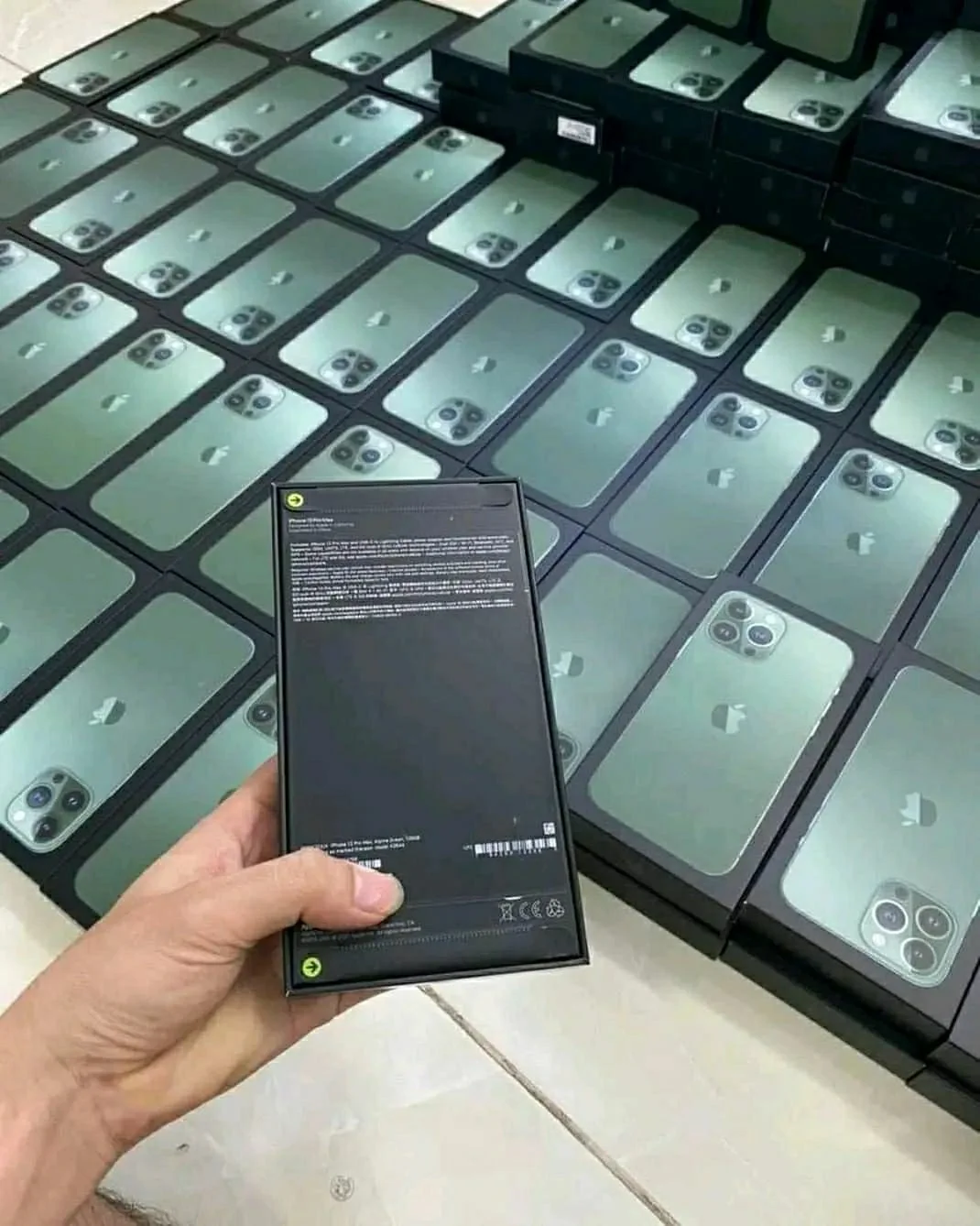wholesale-1 Used iPhone Liquidation Pallet — mixed condition