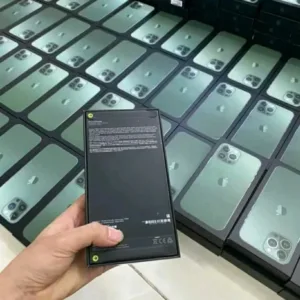 Used iPhone Liquidation Pallet — liquidation pallet photo 3