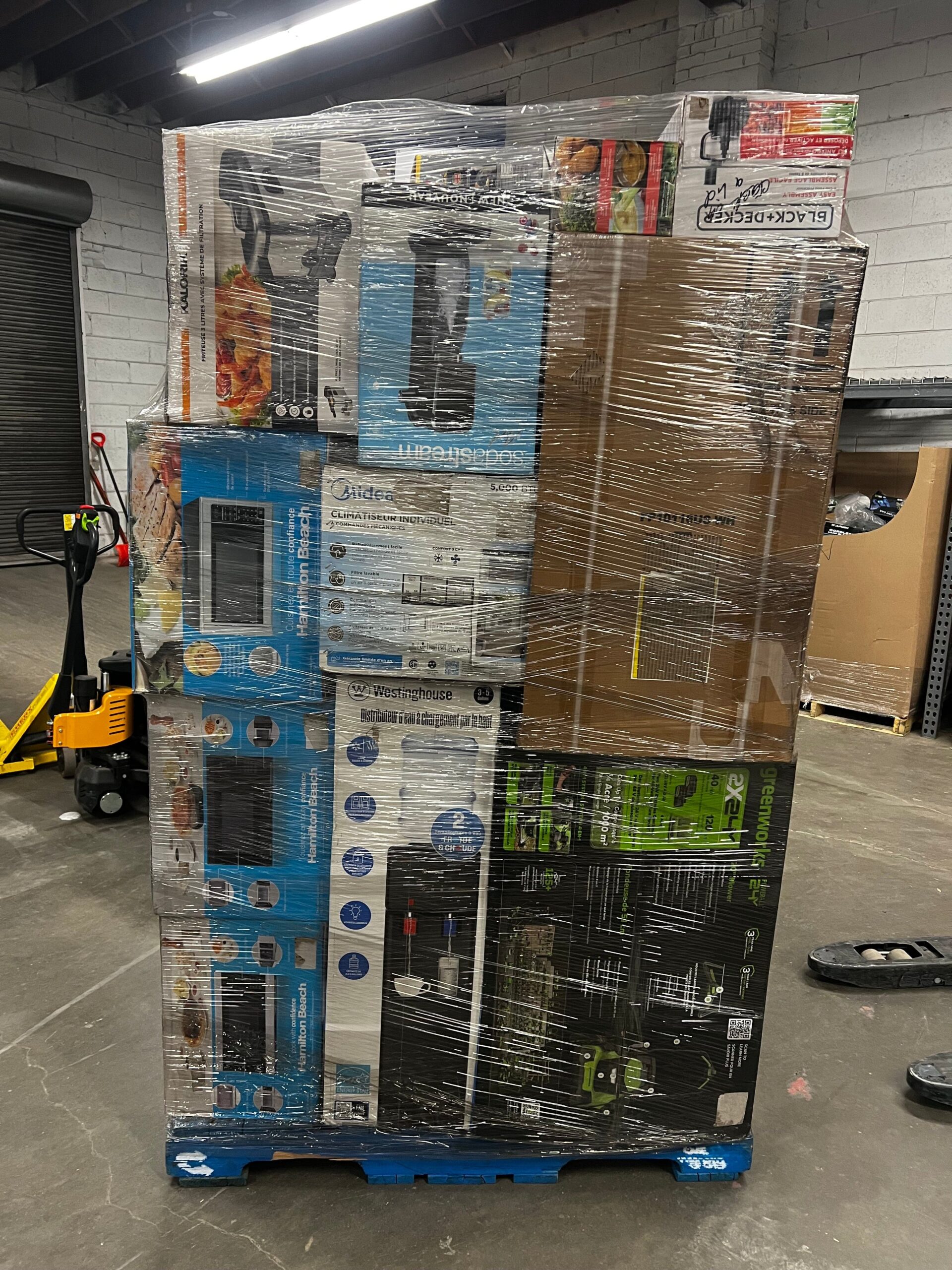 wm-bb-electronics-61-liquidation-pallet-wholesale-wm-bb-electronics-61-liquidation-pallet-wholesale-liquidationdeals-ca-1209632123 Appliance/Electronics Liquidation Pallet — Lot 25 — liquidation pallet photo 4
