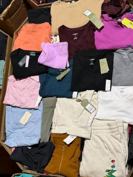 Kids Apparel Liquidation Pallet Kids Apparel Liquidation Pallet: customer-return apparel & footwear pallet with free US shipping