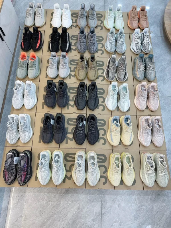 yeezy-600×800-1 Yeezy Shoes Liquidation Pallet — liquidation pallet photo 2