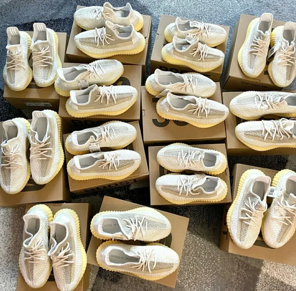 yeezy1-600×590-1 Yeezy Shoes Liquidation Pallet — liquidation pallet photo 4